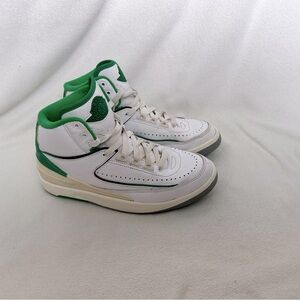 Youth Nike Air Jordan 2 Retro GS, White/Lucky Green High-Top Sneakers